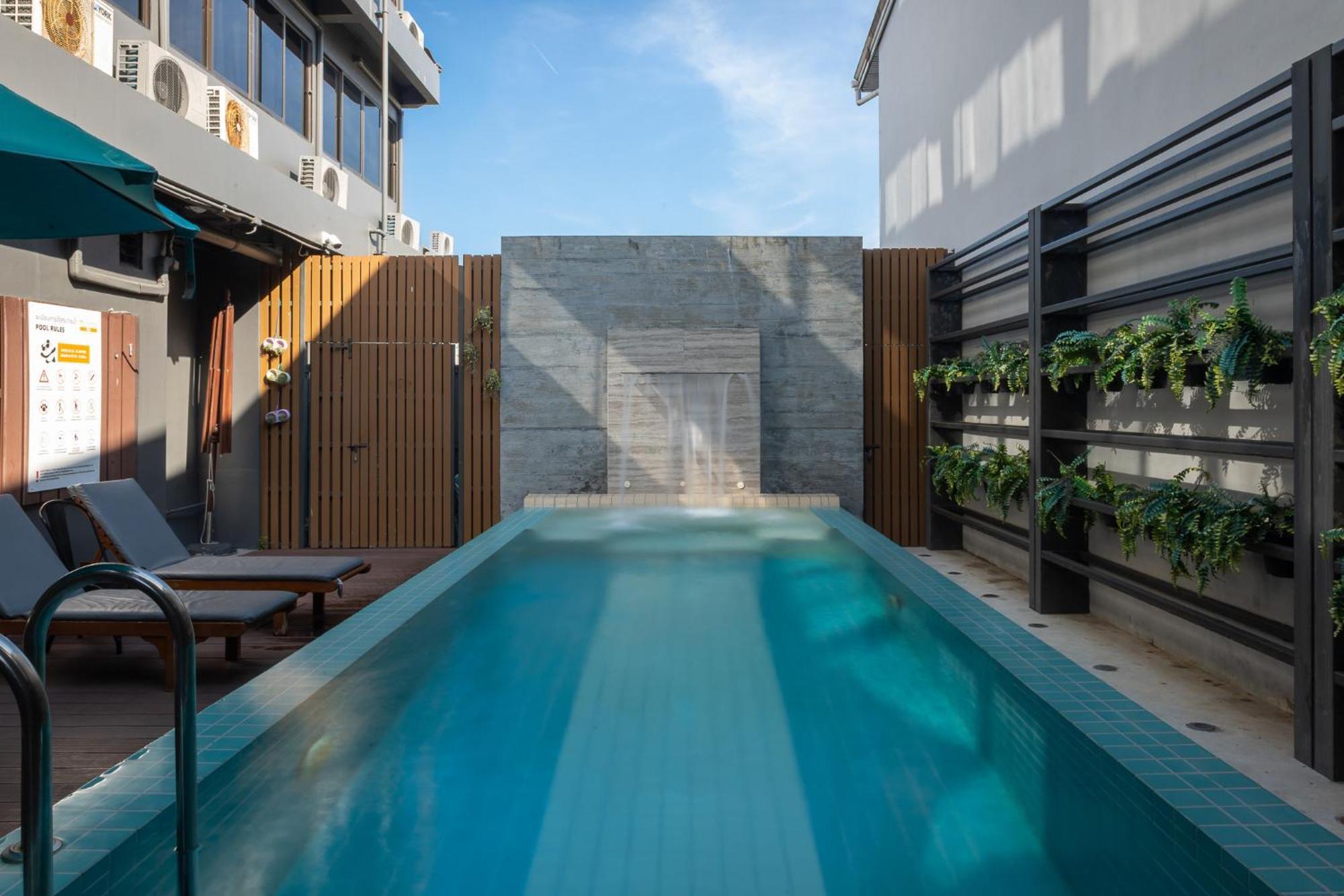 酒店 Recenta Style Town Phuket